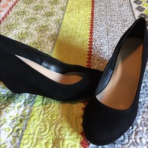 Cole Haan NIB black suede Lainey Wedge size 7.5B